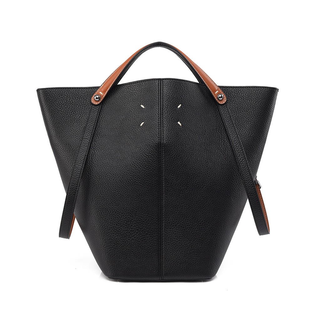 Bucket bag